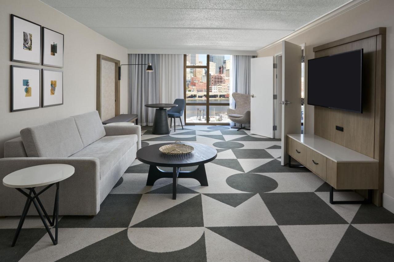 Sheraton Pittsburgh Hotel At Station Square Εξωτερικό φωτογραφία