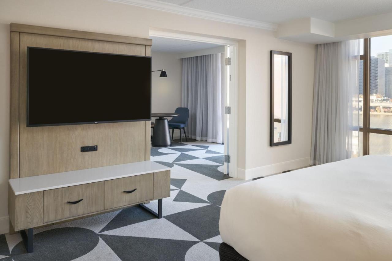 Sheraton Pittsburgh Hotel At Station Square Εξωτερικό φωτογραφία