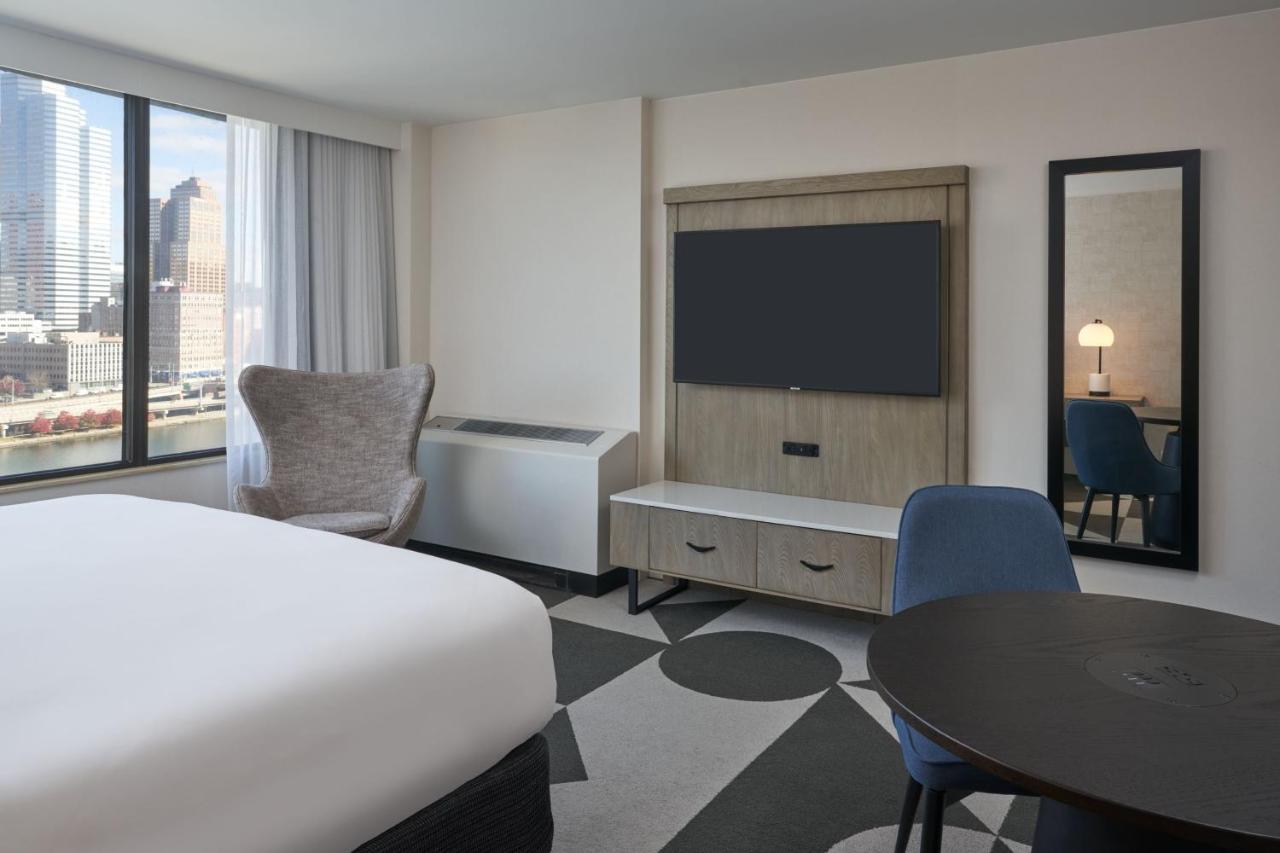 Sheraton Pittsburgh Hotel At Station Square Εξωτερικό φωτογραφία
